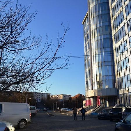 Apartament In Regim Hotelier Bacău Eksteriør billede