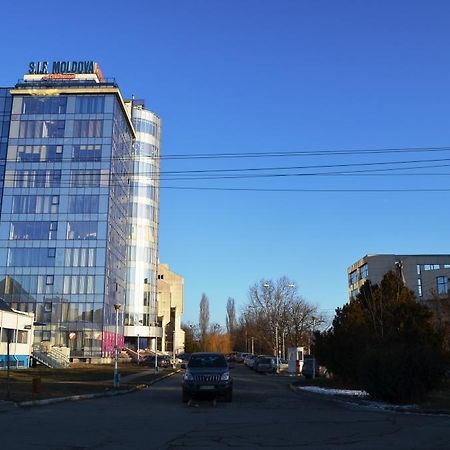 Apartament In Regim Hotelier Bacău Eksteriør billede