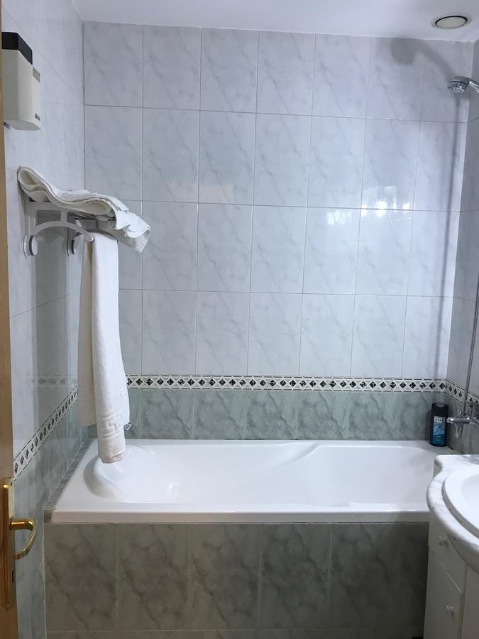 Apartament In Regim Hotelier Bacău Eksteriør billede