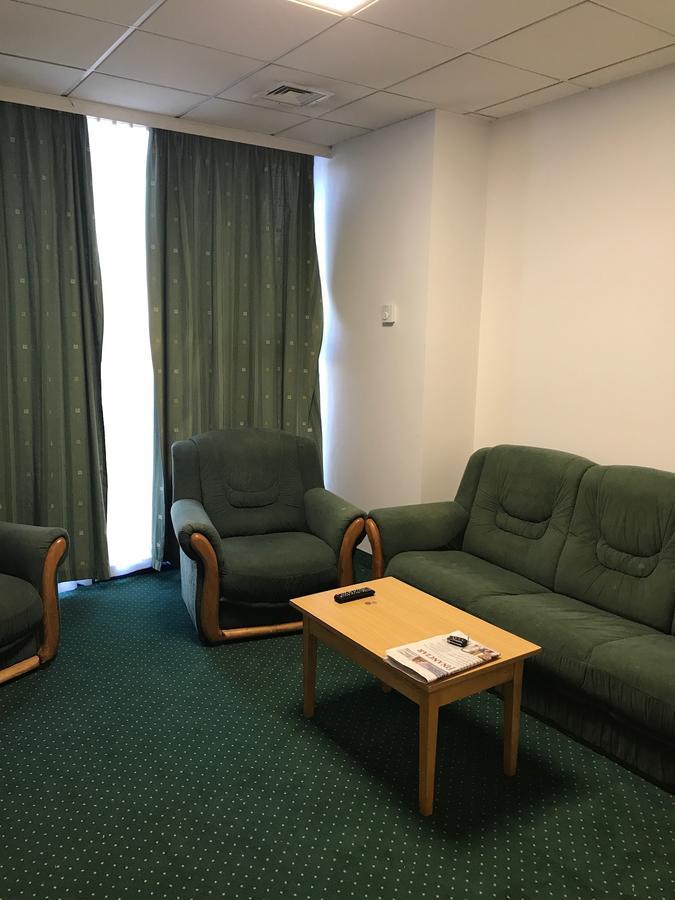 Apartament In Regim Hotelier Bacău Eksteriør billede