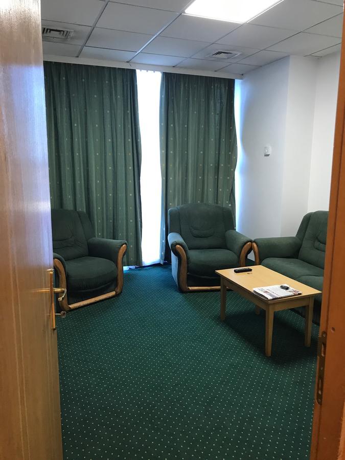 Apartament In Regim Hotelier Bacău Eksteriør billede