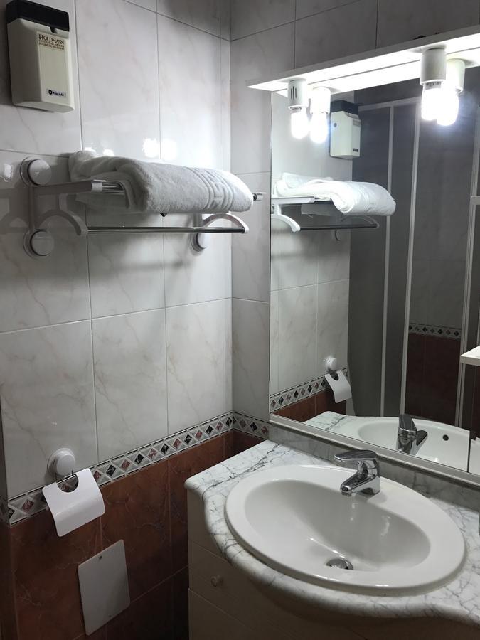 Apartament In Regim Hotelier Bacău Eksteriør billede