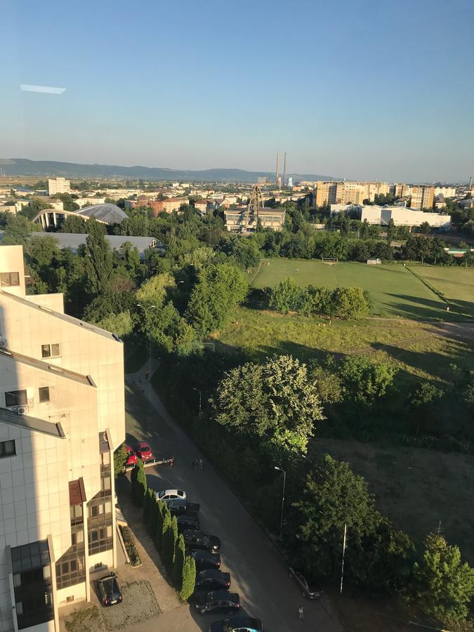 Apartament In Regim Hotelier Bacău Eksteriør billede