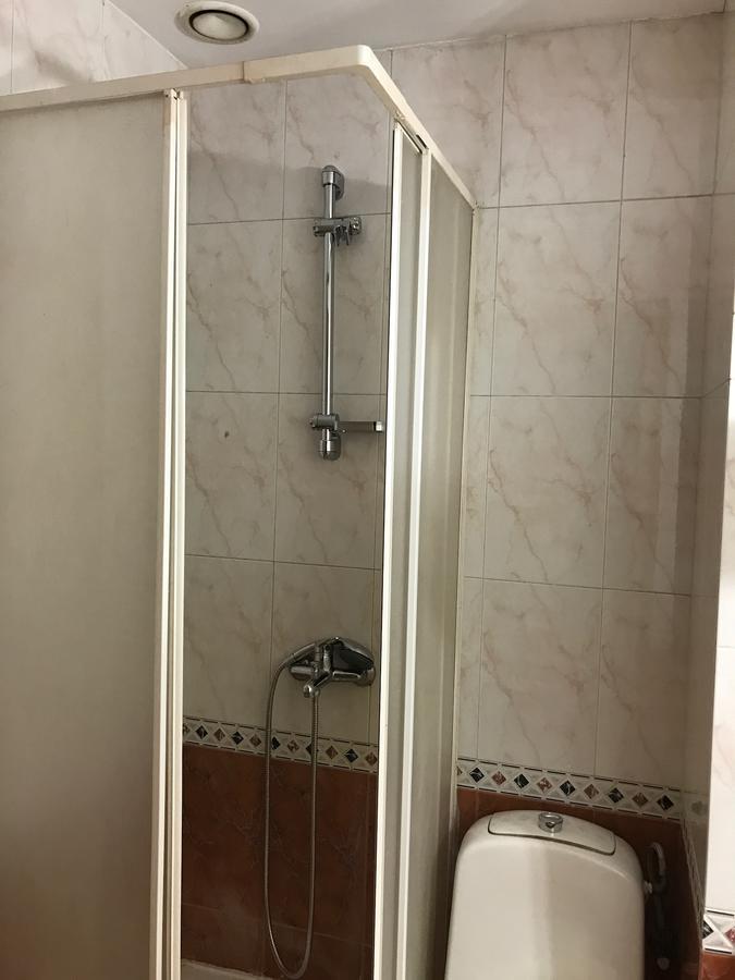 Apartament In Regim Hotelier Bacău Eksteriør billede