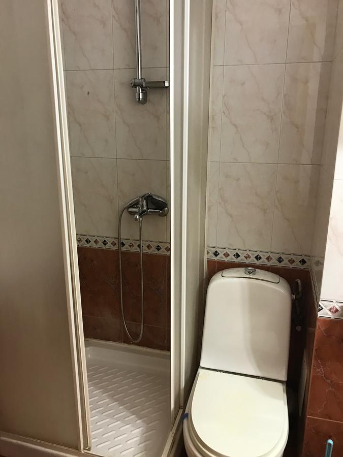 Apartament In Regim Hotelier Bacău Eksteriør billede